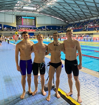 London students swim to raise money for LAA