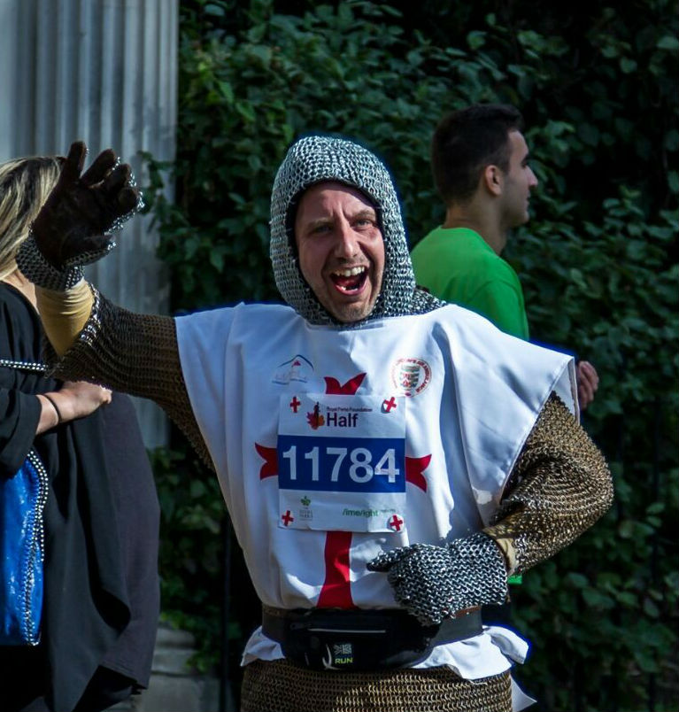 Chainmail Dave Breaks Guinness World Records | London’s Air Ambulance